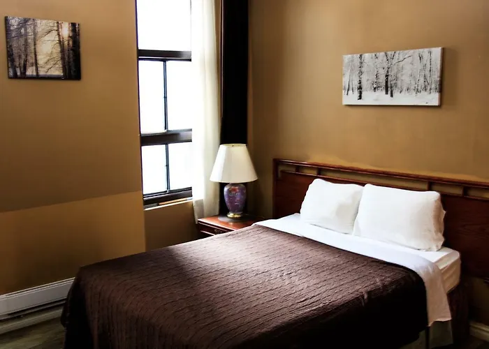 Economy Room