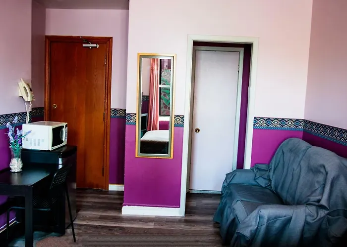 Queen Room