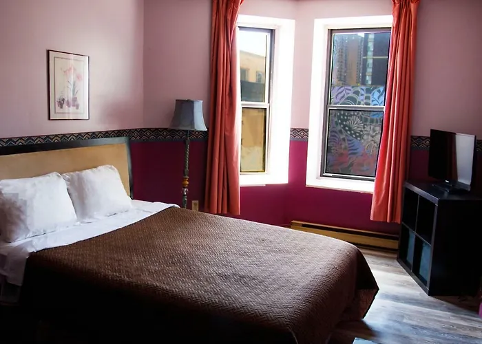 Queen Room