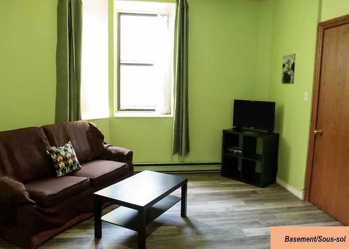 Economy Basement Queen Room